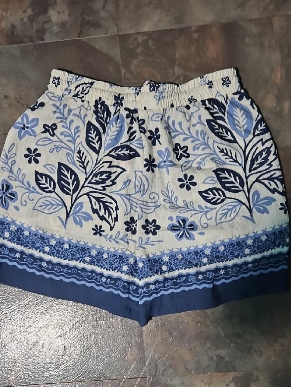 Calypso St. Barth Floral Print Elastic Waist Shorts - Picture 4 of 4